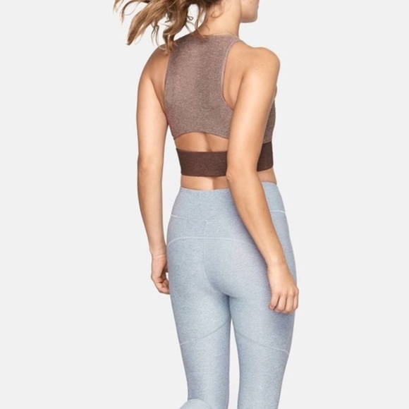 ISO outdoor voices slashback crop - Picture 2 of 2